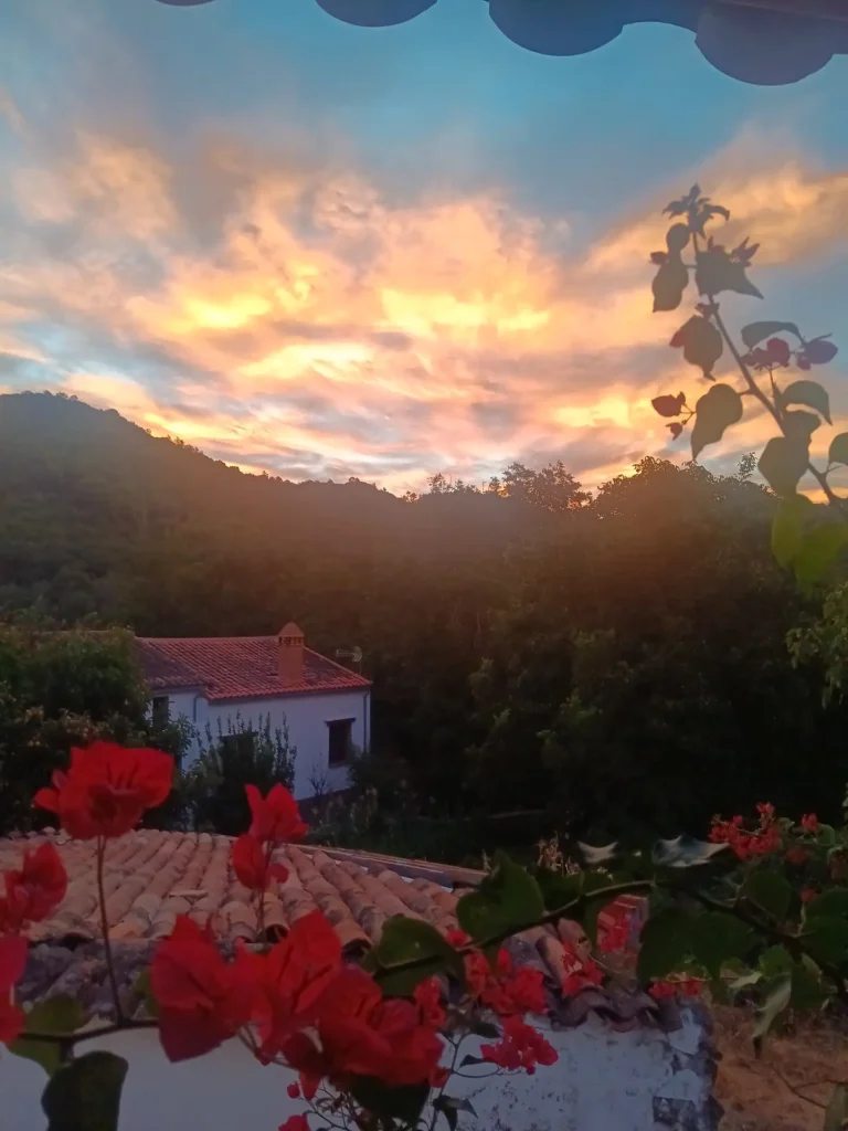 Atardeder en Linares de la Sierra